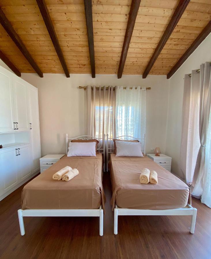 Tani'S House Villa Sarande Bagian luar foto