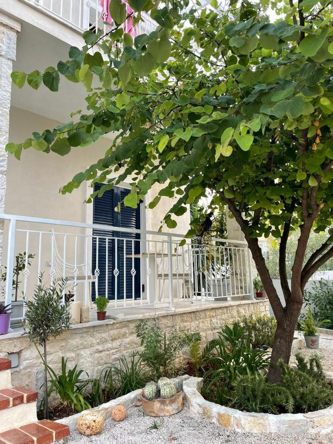 Tani'S House Villa Sarande Bagian luar foto